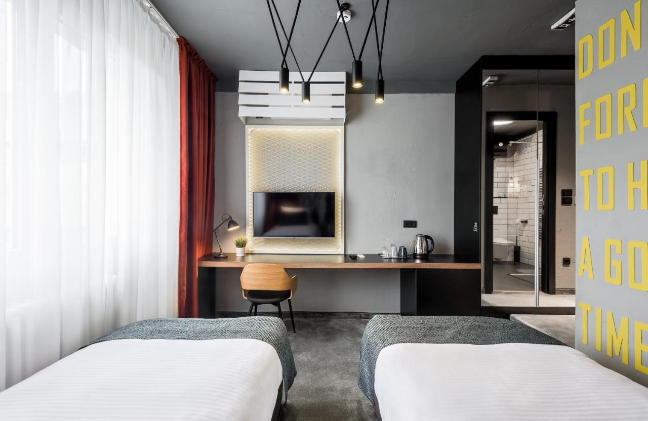 7 Rooms Suites Beograd Bagian luar foto